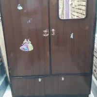 کمد لباس سالم ،قدیمی،بادوام،کارکرده توافقی