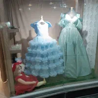 اجاره و فروش لباس عروس بچگانه ومجلسی