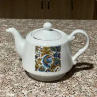 قوری قدیمی