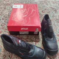 کفش ایمنی یحیی سایز ۴۳،۴۴،۴۲