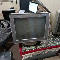 مانیتور قدیمی