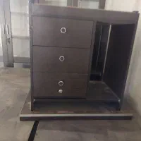 میز و کمد اداری شیک و نو و محکم