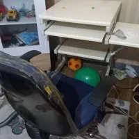 میز کامپیوتر و صندلی