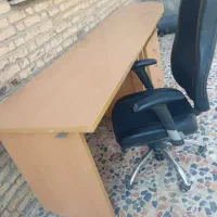 سلام میز و صندلی اداری