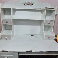 میز تحریر آپادانا