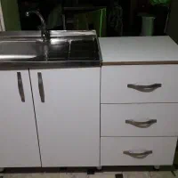 کابینت و سینک و شیر