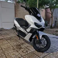کی وی بنلی ویسته 250 مدل 1401
