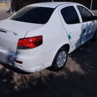 رانا پلاس ارتقا یافته 1402/11|خودرو سواری و وانت|شیراز, باغ تخت|دیوار