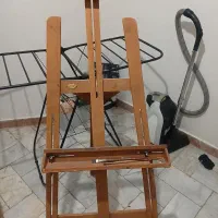 سه پایه نقاشی در حد نو