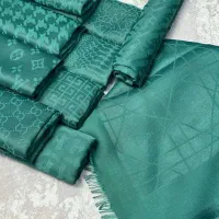 روسری ژاکارد حاشیه پرزی فقط زیر 100 تومن