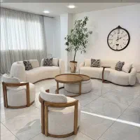 مبل با تکیه گاه استاندارد /