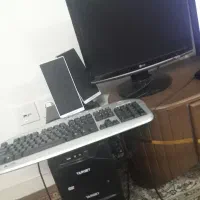 کامپیوترباتمام ملزومات درحدنو