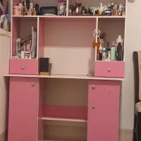 کمد و میز تحریر