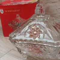 شکلات خوری گل قرمزی و قندان