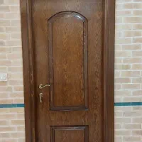 ساخت و نصب انواع درب چوبی