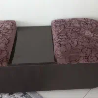 کاناپه میزبان