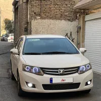 آریو اتوماتیک /زوتی/۱۳۹۶ درحد نو نو نو