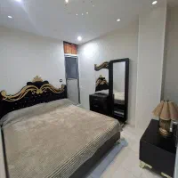 تخت و پاتختی همراه میز آرایش
