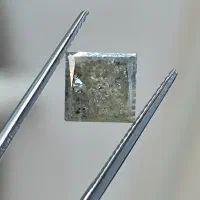 الماس طبیعی افریقا با شناسنامه