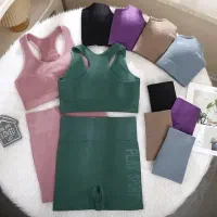 مدلینگ لباس