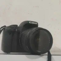 فروش دوربینCanon 600D با لنز 18-55 و با جعبه اصلی