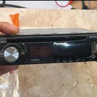 تعدادی وسیله ماشین درقله گنج