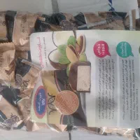 فروش کلی مقداری شکلات و....