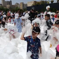 فستیوال مهیج آب و کف در هرسین