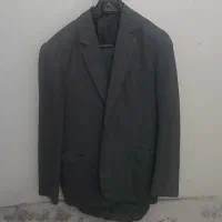 کت تک وشلوار|لباس|اندیشه, اندیشه فاز ۲|دیوار