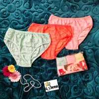 شورت فانتزی نخی ۳ عددی ۱۵۰ ت