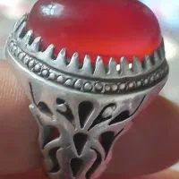 انگشتر عقیق یمنی سرخ