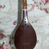 سه تار استاد محمود صادق محمدی|سازهای سنتی|سنندج, |دیوار