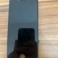 صفحه نمایش آیفون ۷