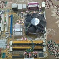 مادربورد ایسوس  p 5 k - v m و دو تا رم یک گیگ خوب