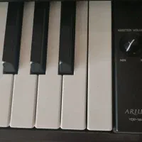 پیانو یاماها Arius YDP 144
