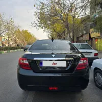 دنا مدل ۱۴۰۲ در حد صفر بدون رنگ