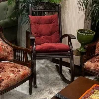 صندلی راکر قدیمی محکم