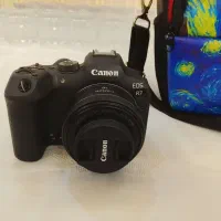 دوربی کنون R7 همراه لنز