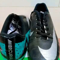 کفش چمن استوک سایز 42 و 43|کیف، کفش، کمربند|قم, علی آباد سعدگان|دیوار