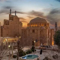 استخدام برای ارائه توضیحات در بک بنای تاریخی|استخدام بازاریابی و فروش|یزد, |دیوار