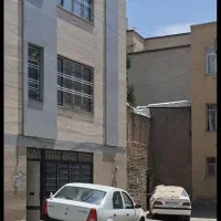 اجاره ملک دو طبقه و نیم دربست.