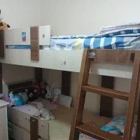تخت خواب دو نفره به همراه پاتختی و میز توالت|تخت و سرویس خواب|تهران, جنت‌آباد جنوبی|دیوار