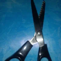 قیچی دالبری تیز