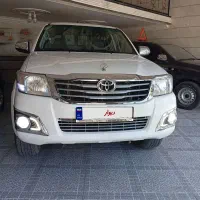 دو دستگاه تویوتا هایلوکس مدل2013و2006