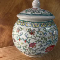 ظرف شکلات خوری خارجی