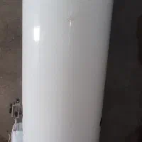 آبگرمکن ایستاده