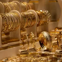 اگه ی گرم طلایی اب شده رایگان میخواهید پیام بدین