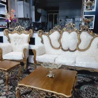 مبلمان سلطنتی شیک با میزوعسلی
