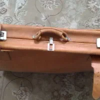 چمدان قدیمی