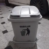 سطل زباله۴۰ لیتری در حد حد نو